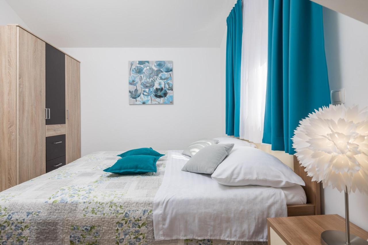 The Beach Suites Jesenice  Kültér fotó
